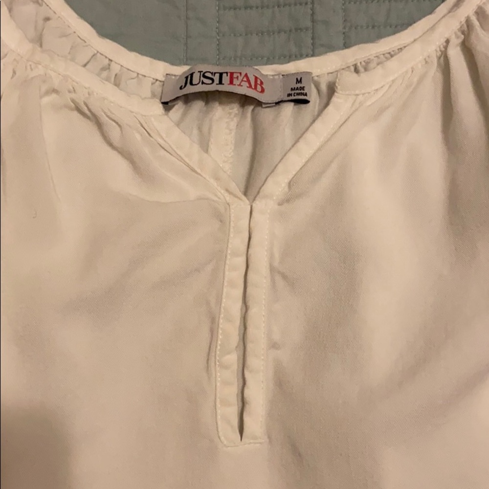 😎 3 for $10‼️ JustFab blouse. Sz M - Picture 6 of 6